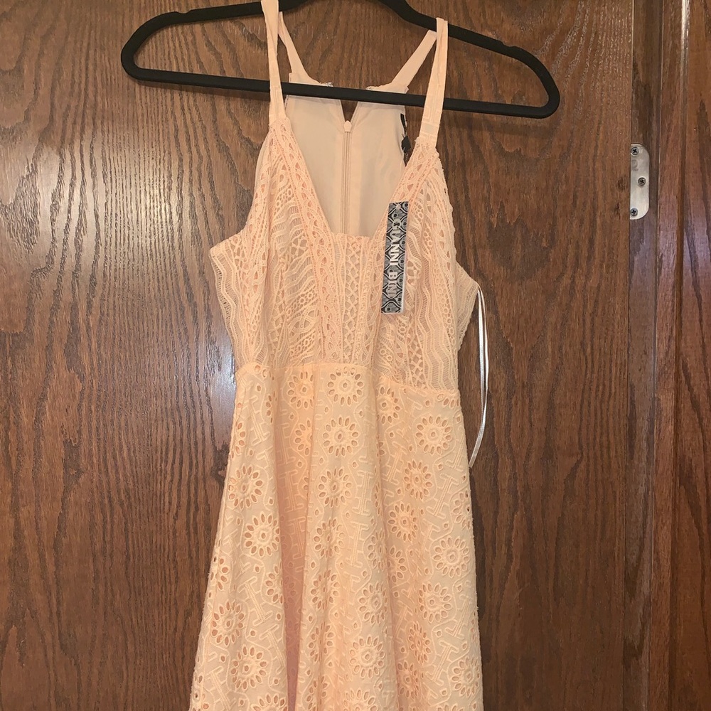 NWT Gianni Bini In the Garden Dress in Peach